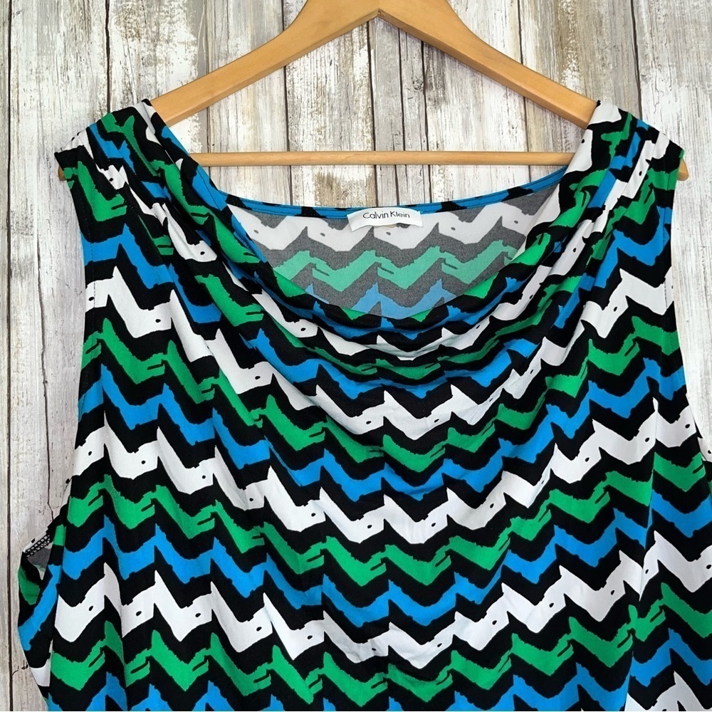 Calvin Klein Sleeveless Chevron Blouse - Picture 3 of 5